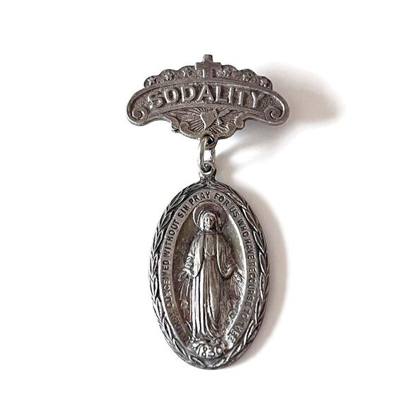 Sodality Of The Blessed Virgin Mary Miraculous Medal Pin - Picture 1 of 3